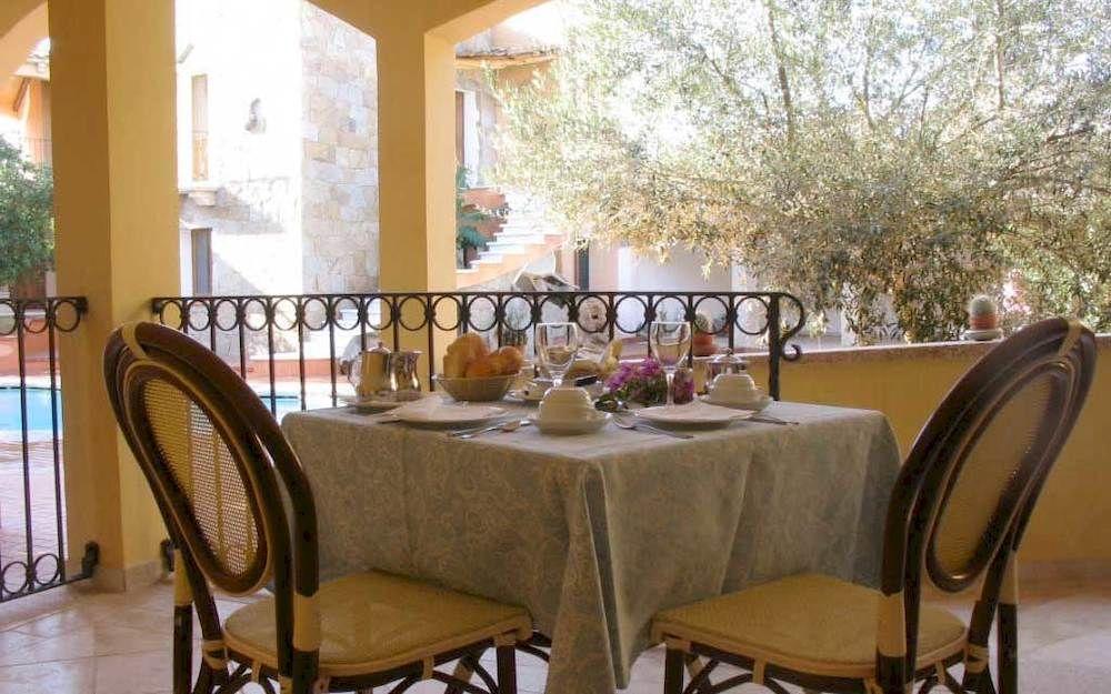 Hotel San Pantaleo Exterior foto