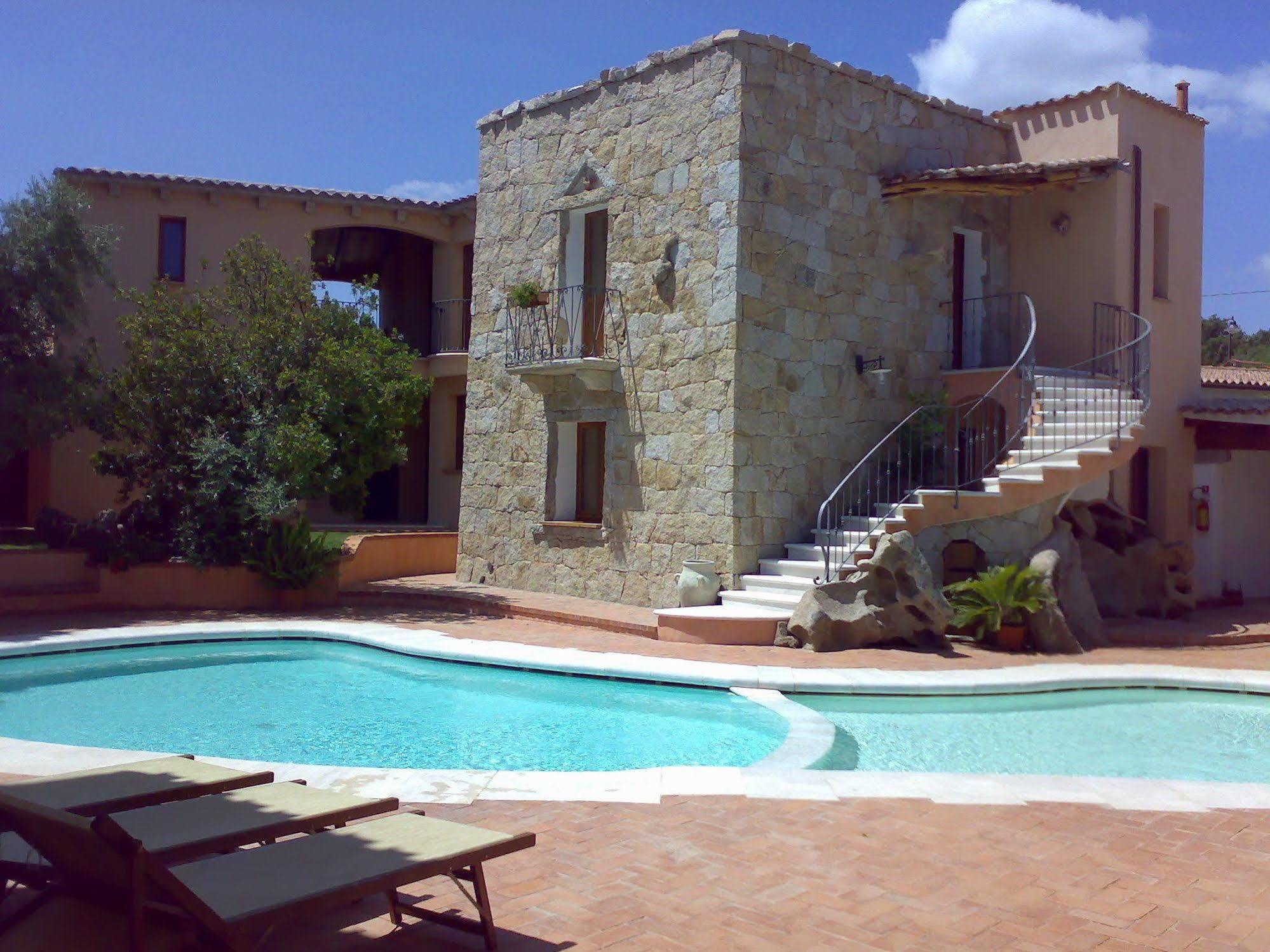 Hotel San Pantaleo Exterior foto